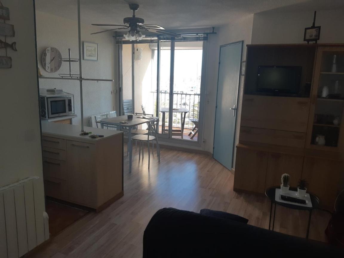 T2 Sur Le Port Avec Parking Apartment Gruissan Ngoại thất bức ảnh